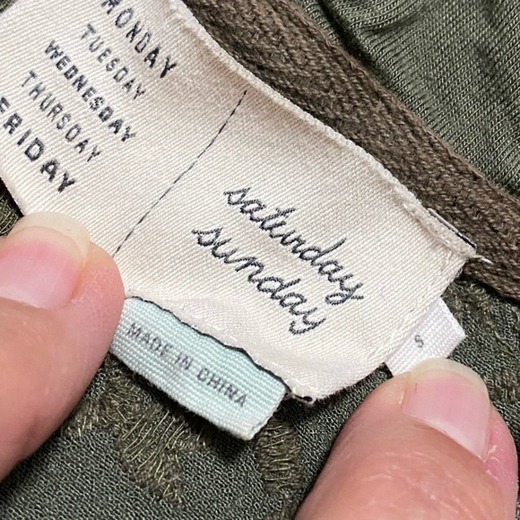 Anthropologie Saturday Sunday Zip Up Embroidered Gray/Green Hoodie in Size Small - Picture 7 of 13